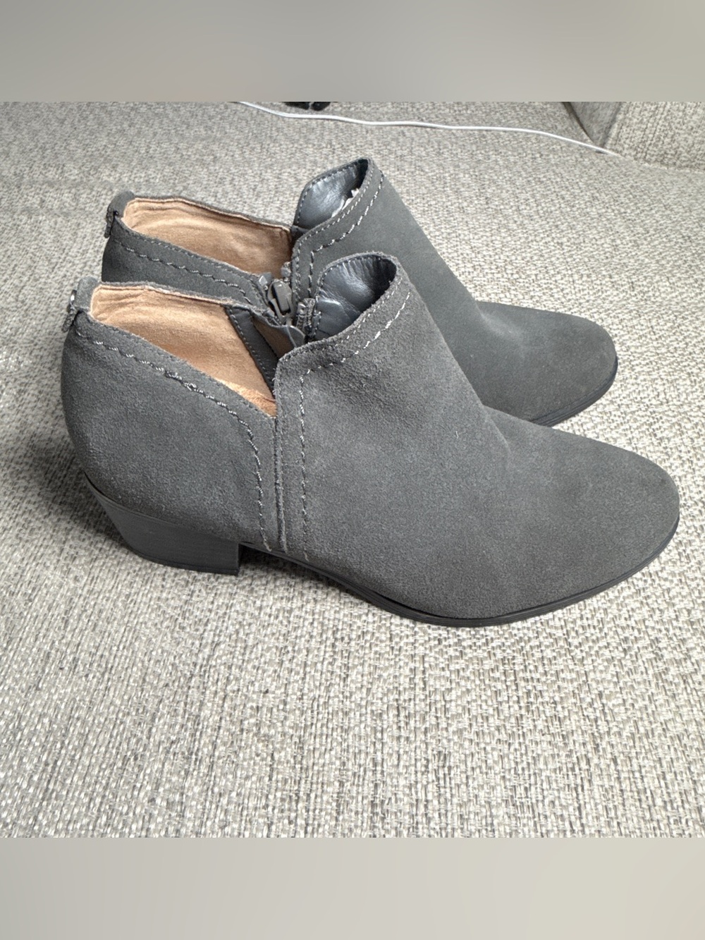 Naturalizer Gray Suede Ankle Booties
